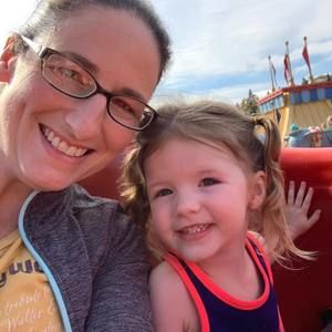 Meet your Posher, Laura